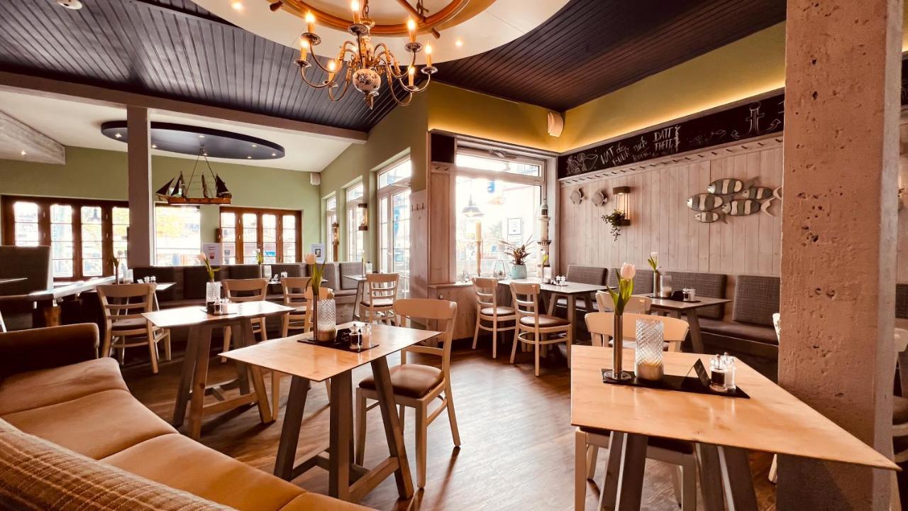Hotel Am Alten Strom Росток Экстерьер фото
