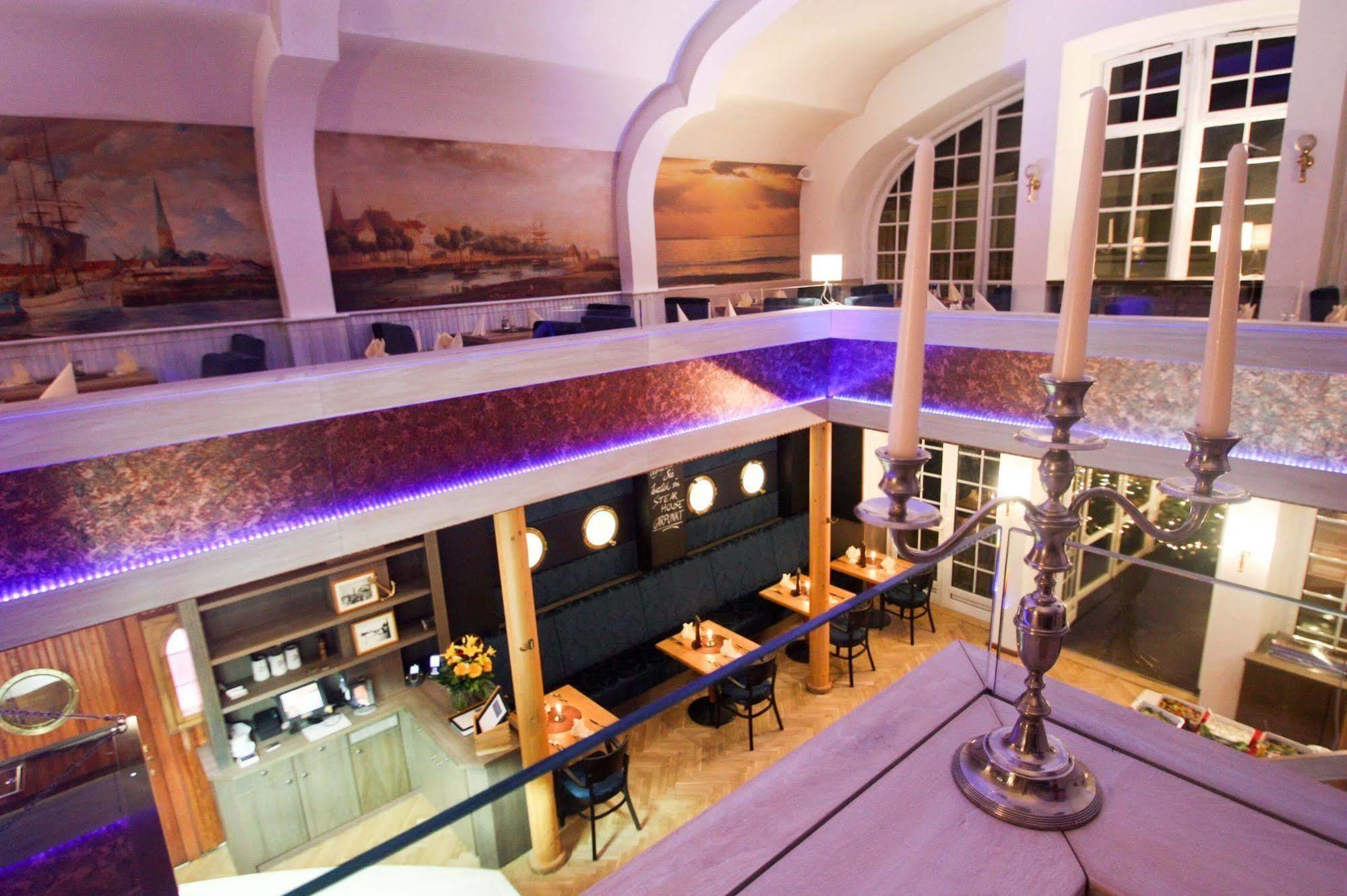 Hotel Am Alten Strom Росток Экстерьер фото